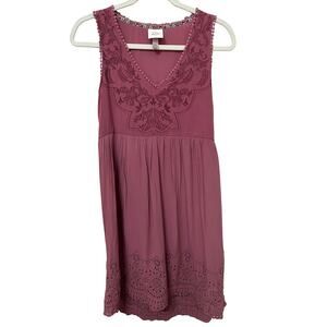 Knox Rose Women’s Dress Sz XS Dusty Rose Embroidered/Eyelet Lace Lined Gauzy